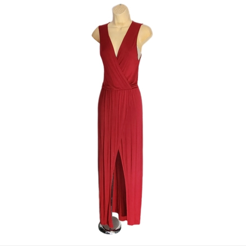 Toby Dress Crossover Neckline Slit Front Maxi Red Size L